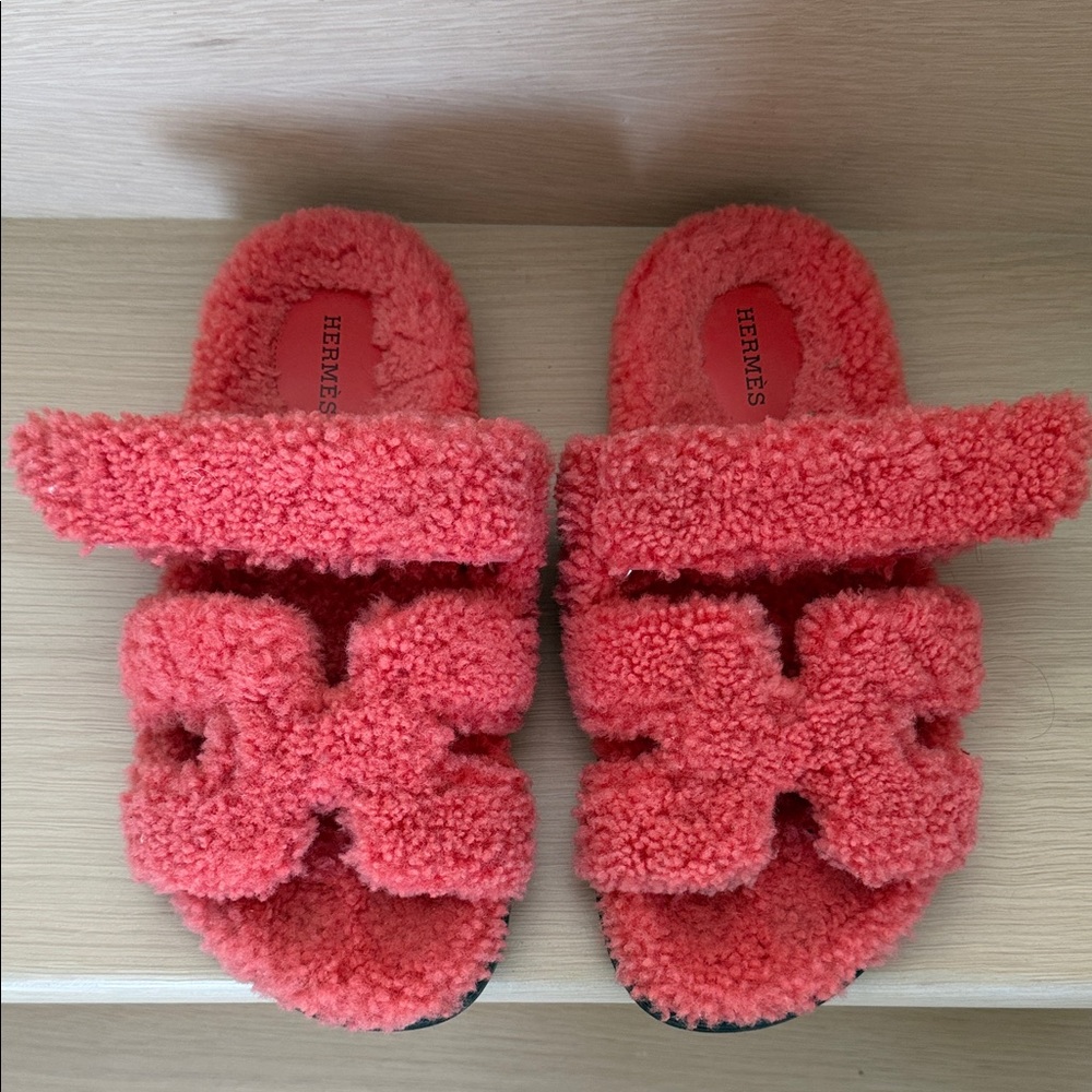 Hermes Chypre Fuzzy Sandals 39
